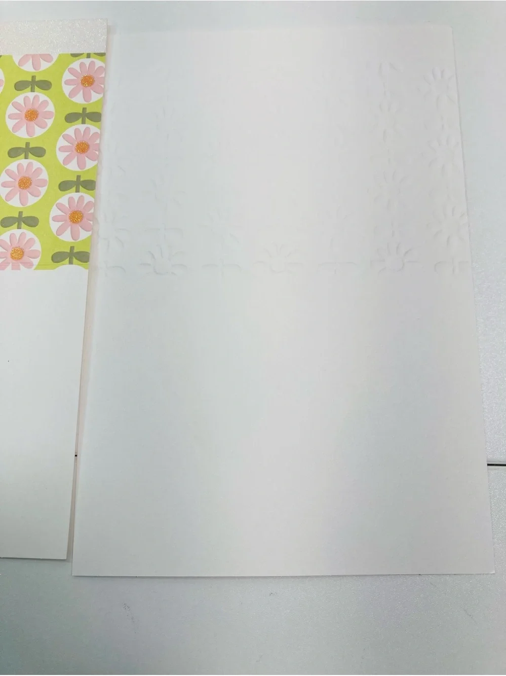 NEW 10 Hallmark Glitter Floral Cards with Envelopes 4” x 5.5”